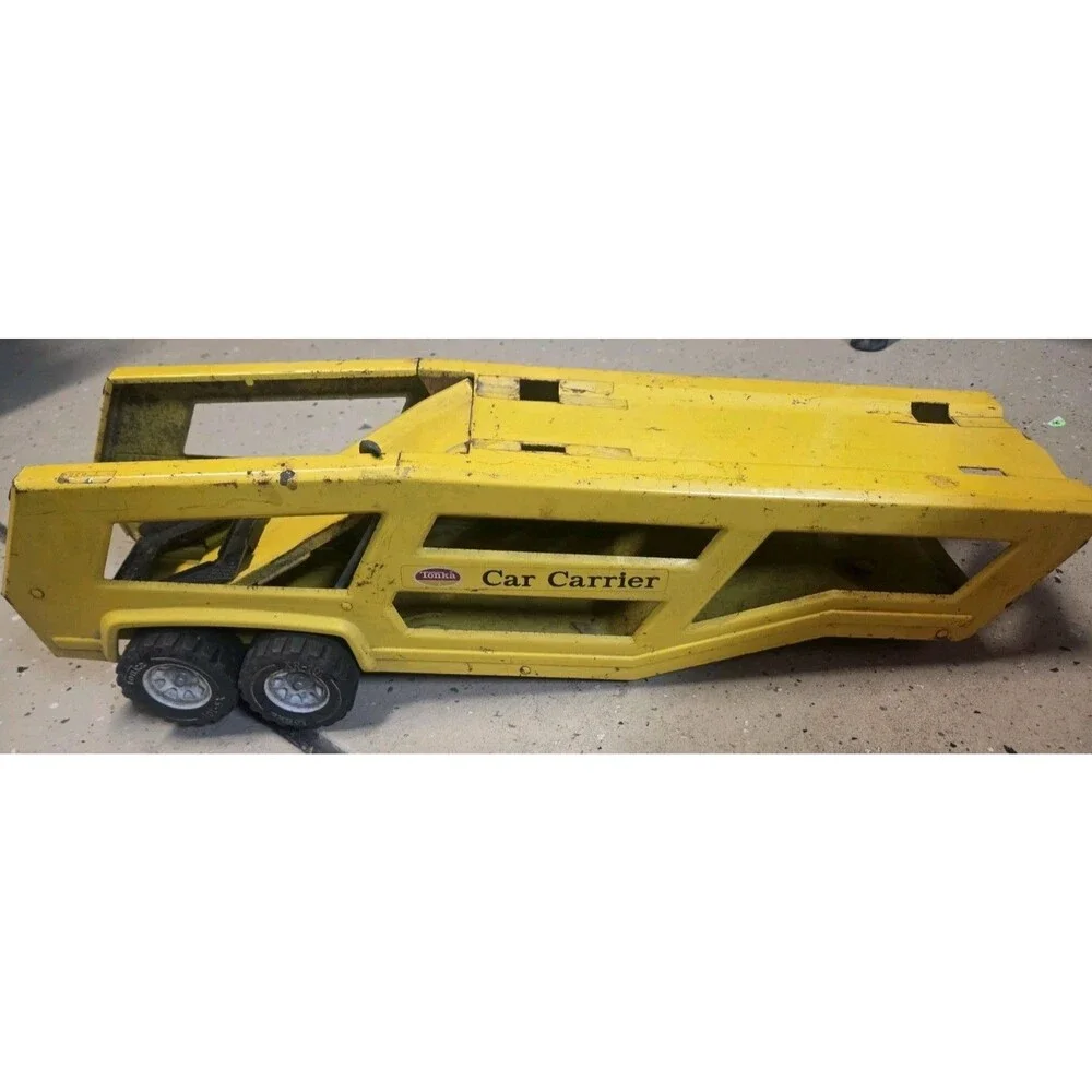 Vintage Tonka Toys Mighty Tonka Car Carrier Trailer Hauler Yellow Pressed Steel